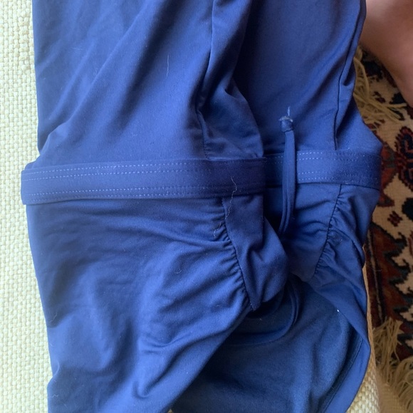 Women’s Medium Navy Athleta Halter Swim top - Picture 7 of 9